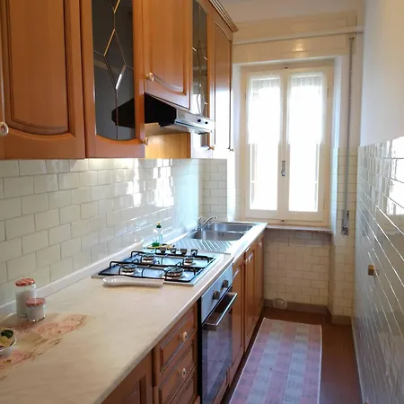 La Rosa Bianca Apartman *